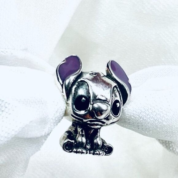 🌺 NWOT Stitch Charm – Lilo & Stitch ✨ - Picture 8 of 11